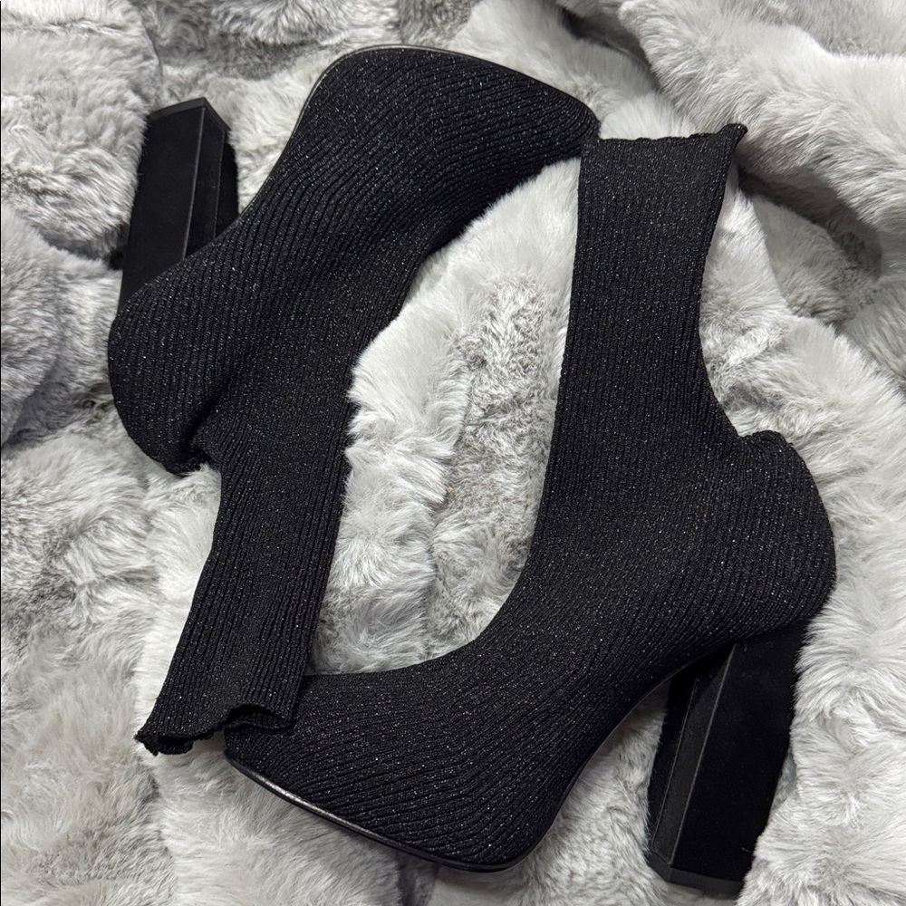 Le Silla Elsa Shimmer Knit Block Heel Ankle Boot